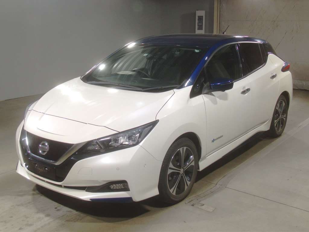 2017 nissan leaf sv on sale range km